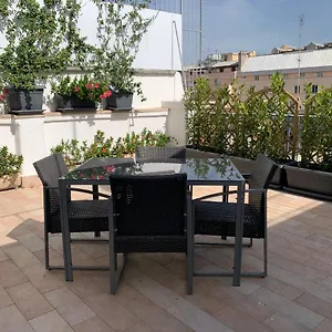 Apartment Tristar Family, Rome