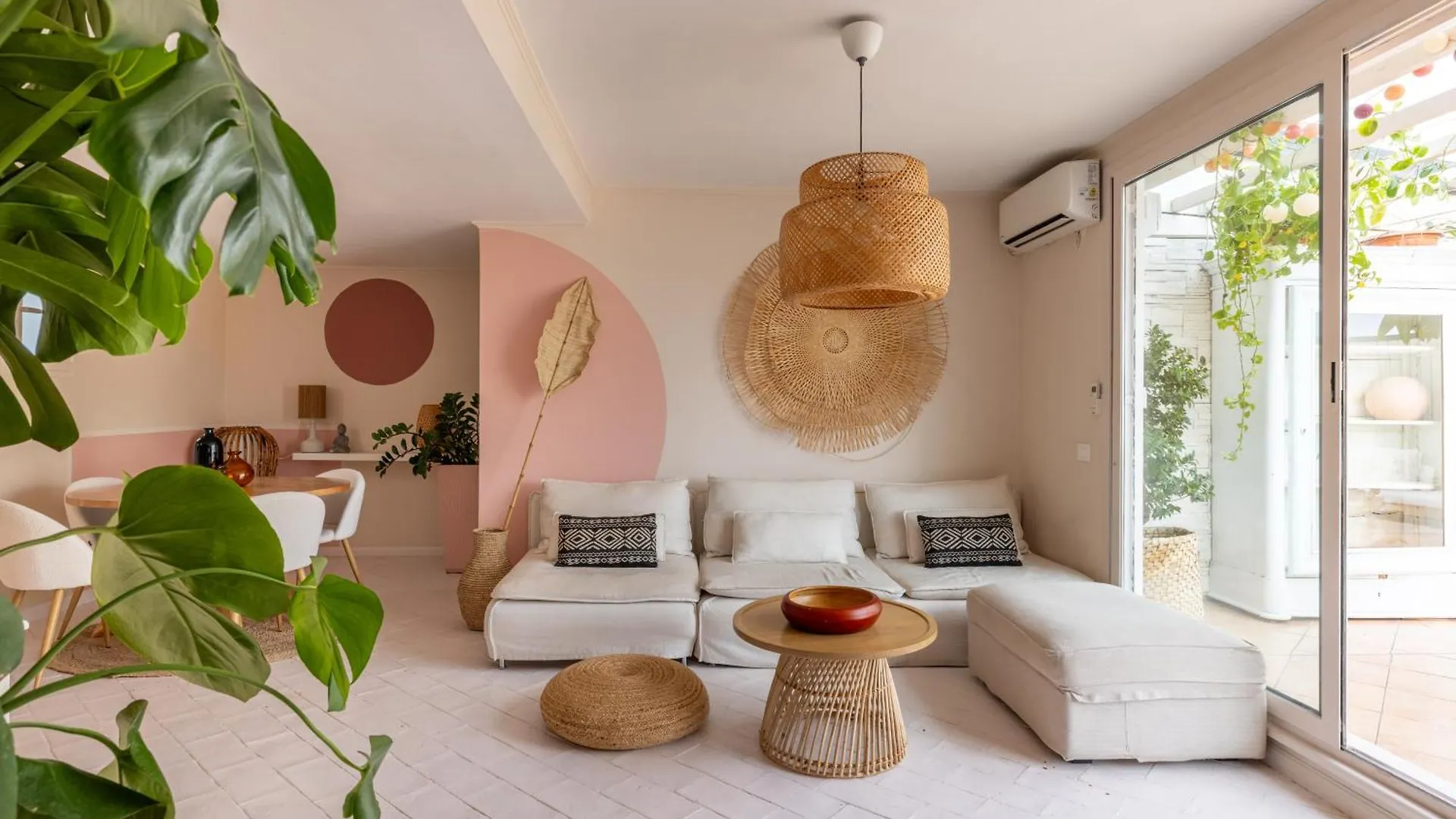 Aria Penthouse & Garden Apartment Rome Italy