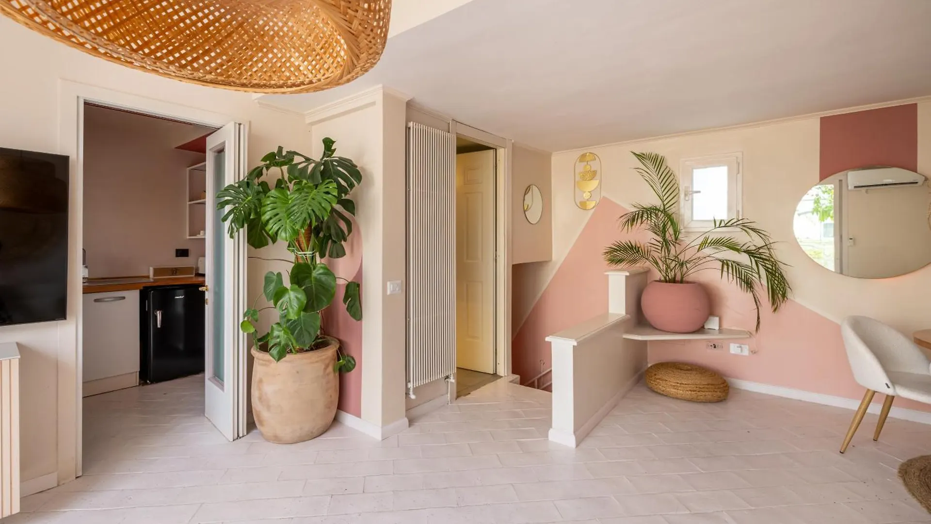 Aria Penthouse & Garden Apartment Rome