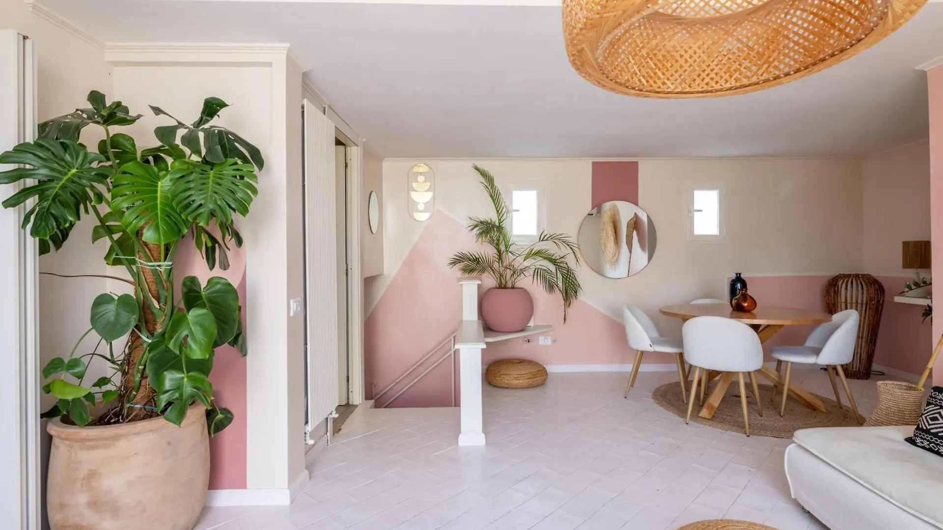 Aria Penthouse & Garden Apartment Rome