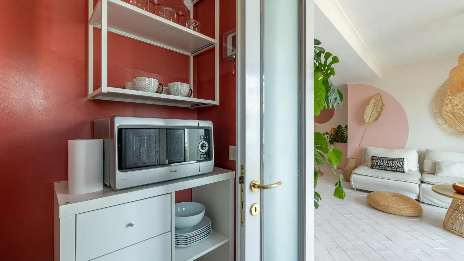 Aria Penthouse & Garden Apartment Rome