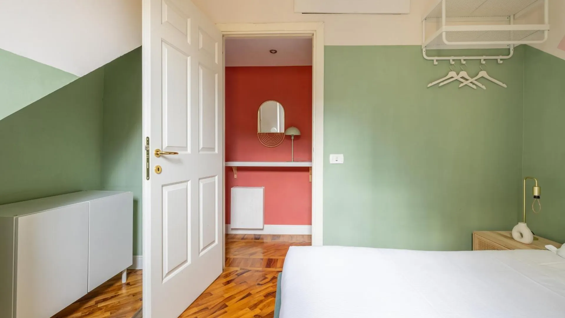 Aria Penthouse & Garden Apartment Rome Italy